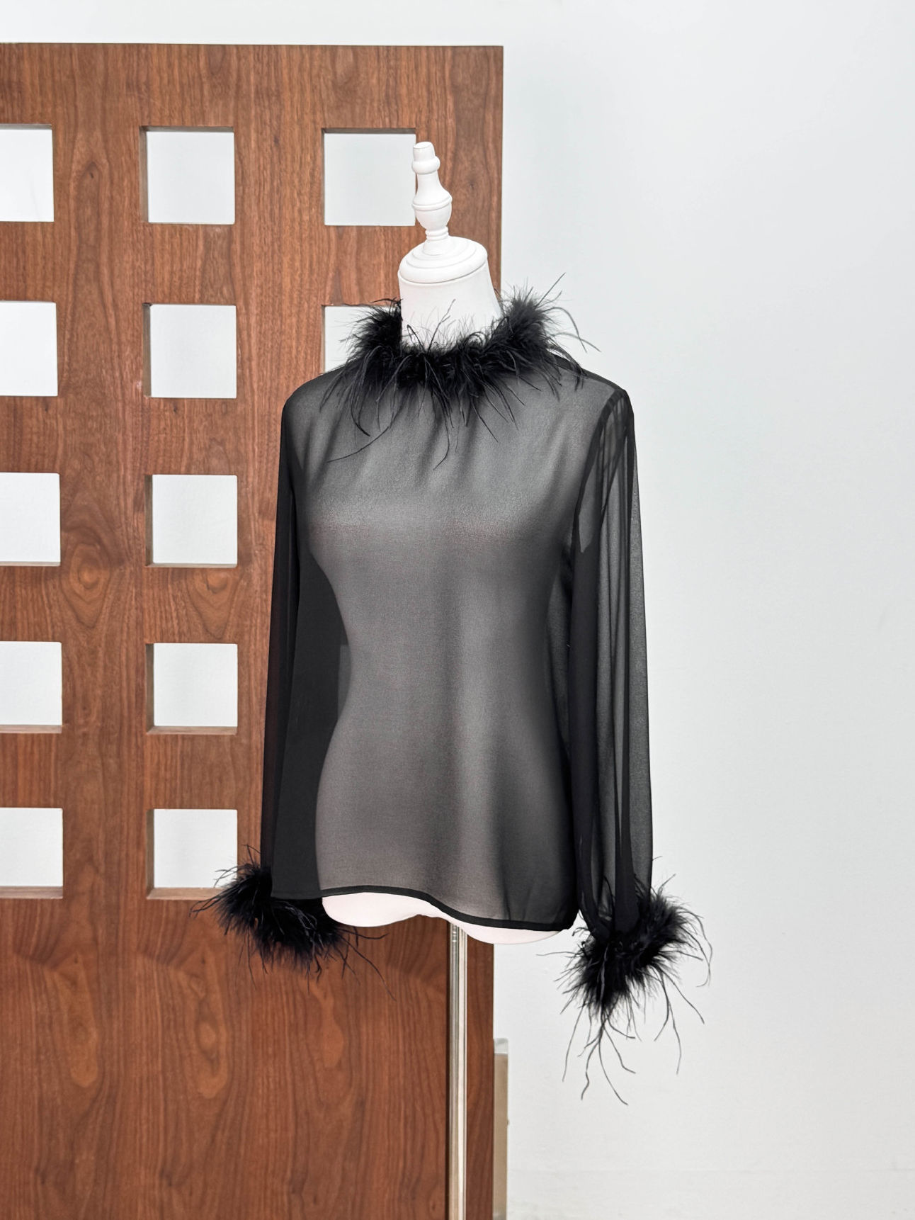 TWOTWINSTYLE Long Sleeve Patchwork Feathers Loose T Shirt