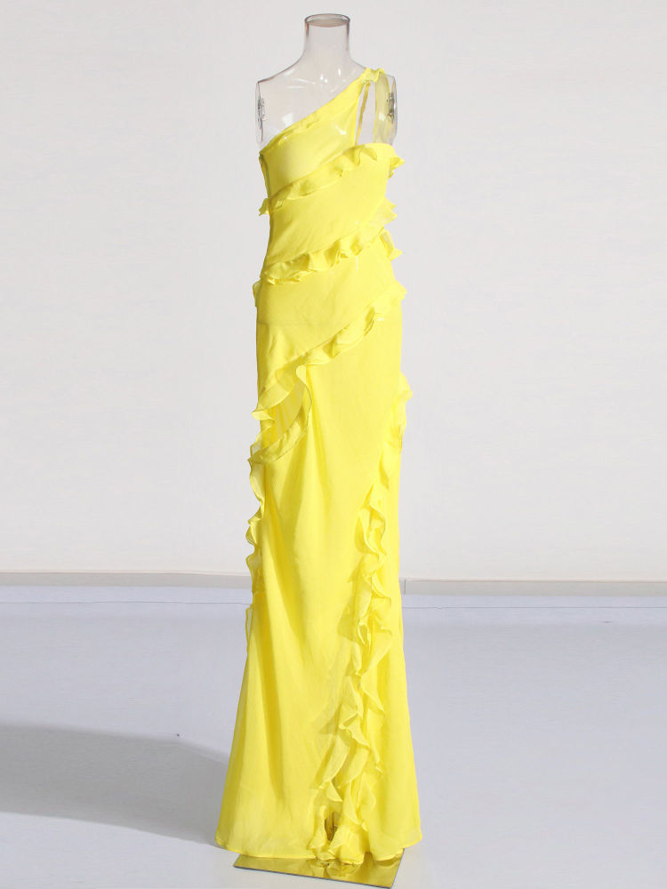 TWOTWINSTYLE Off One Shoulder Spliced Ruffles Chic Maxi Dress