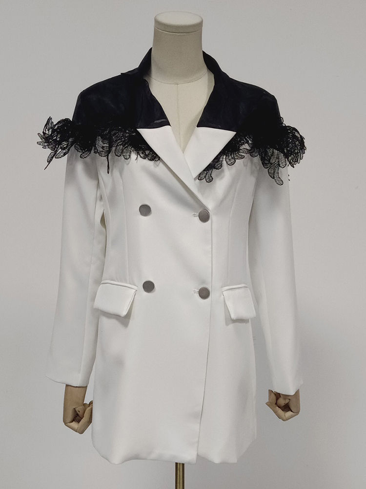 TWOTWINSTYLE Lapel Hit Color Spliced Lace Temperament Coat