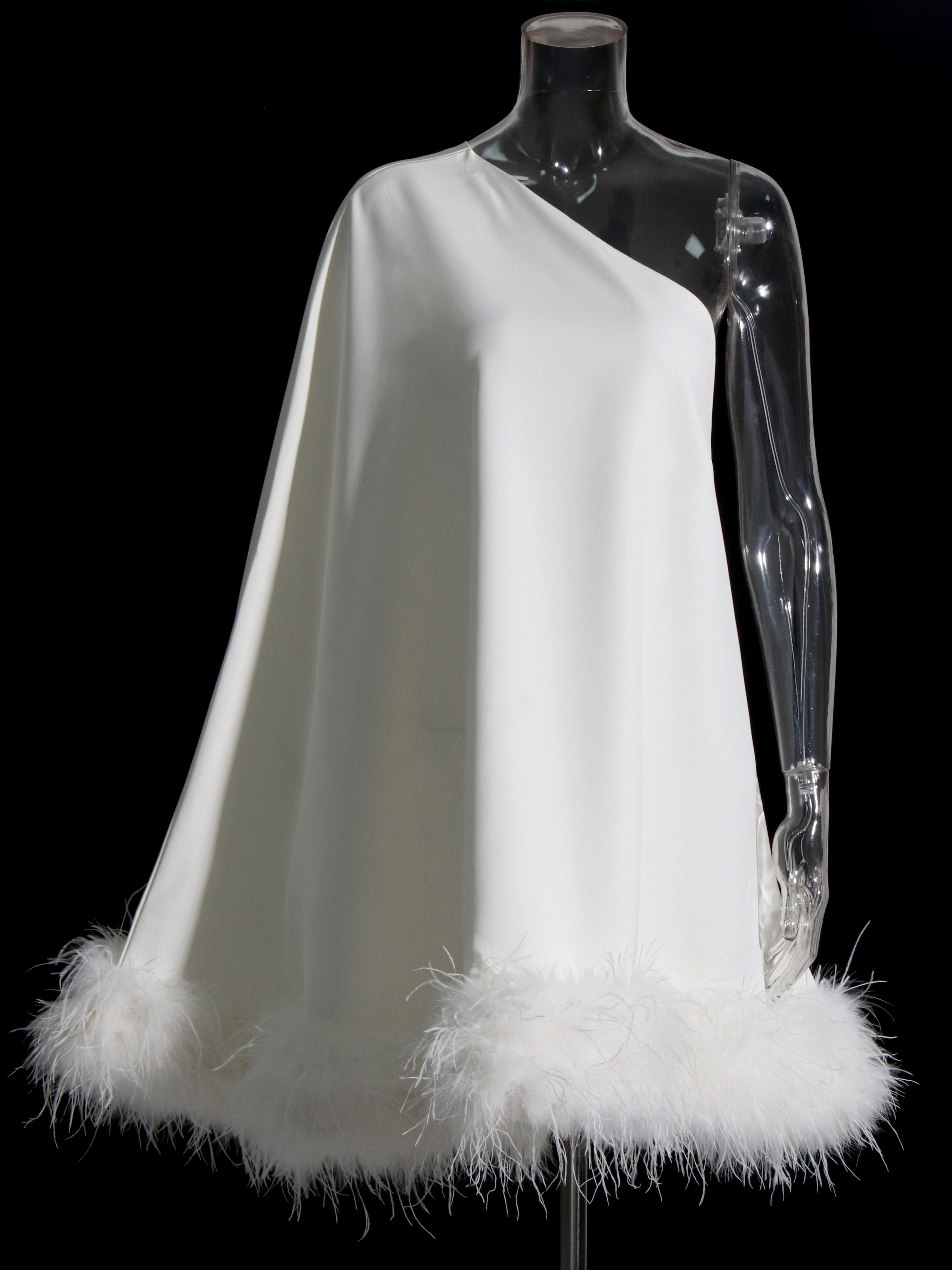 TWOTWINSTYLE Off One Shoulder Patchwork Fur Fashion Dress