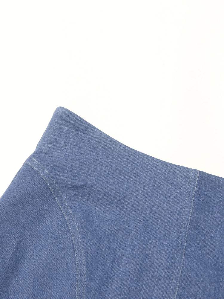 TWOTWINSTYLE Round Neck Spliced Denim Crop Top High Waist Skirt Fashion Set