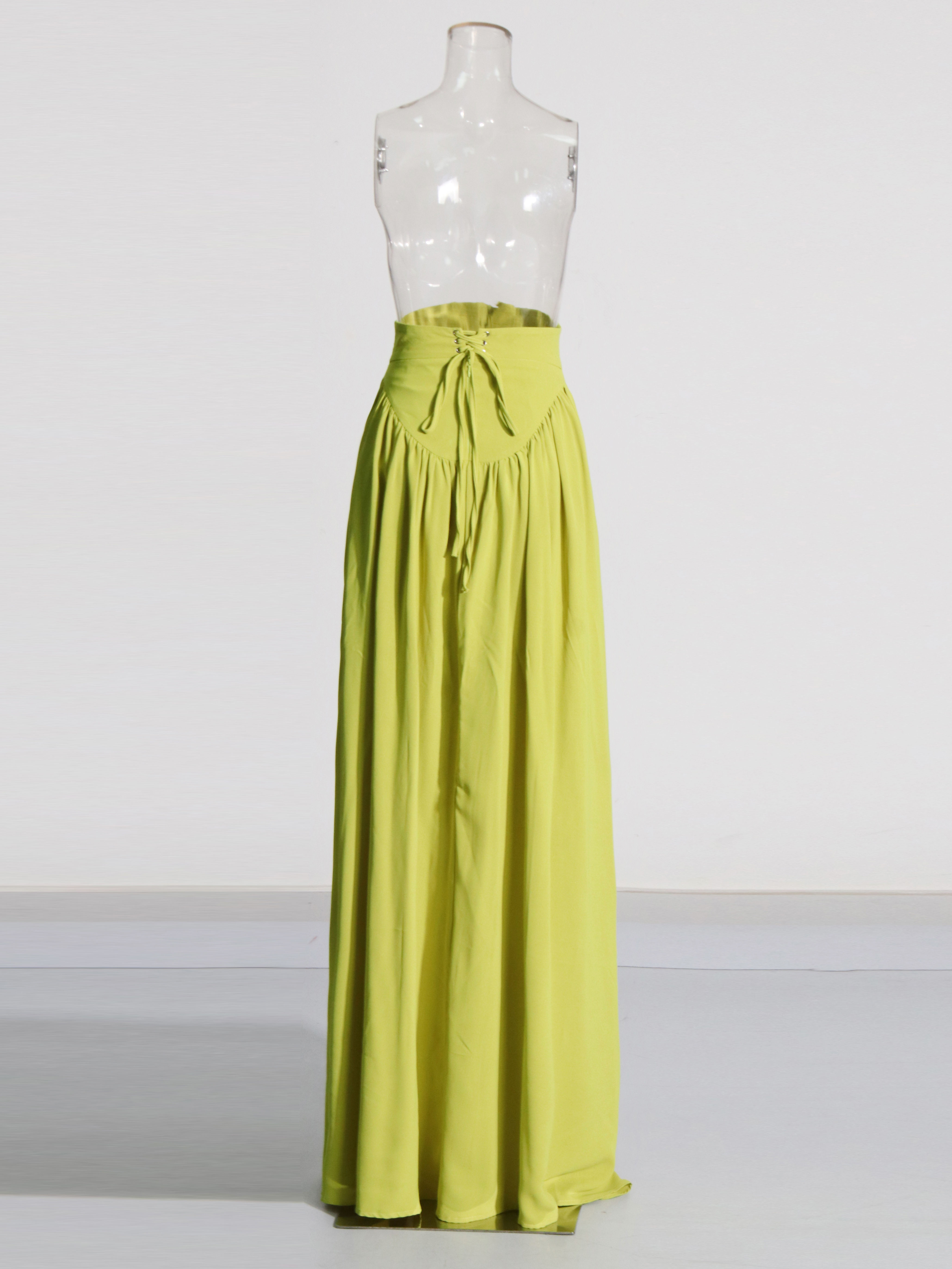 TWOTWINSTYLE Round Neck Spliced Pleated Top High Waist Skirt Sexy Set