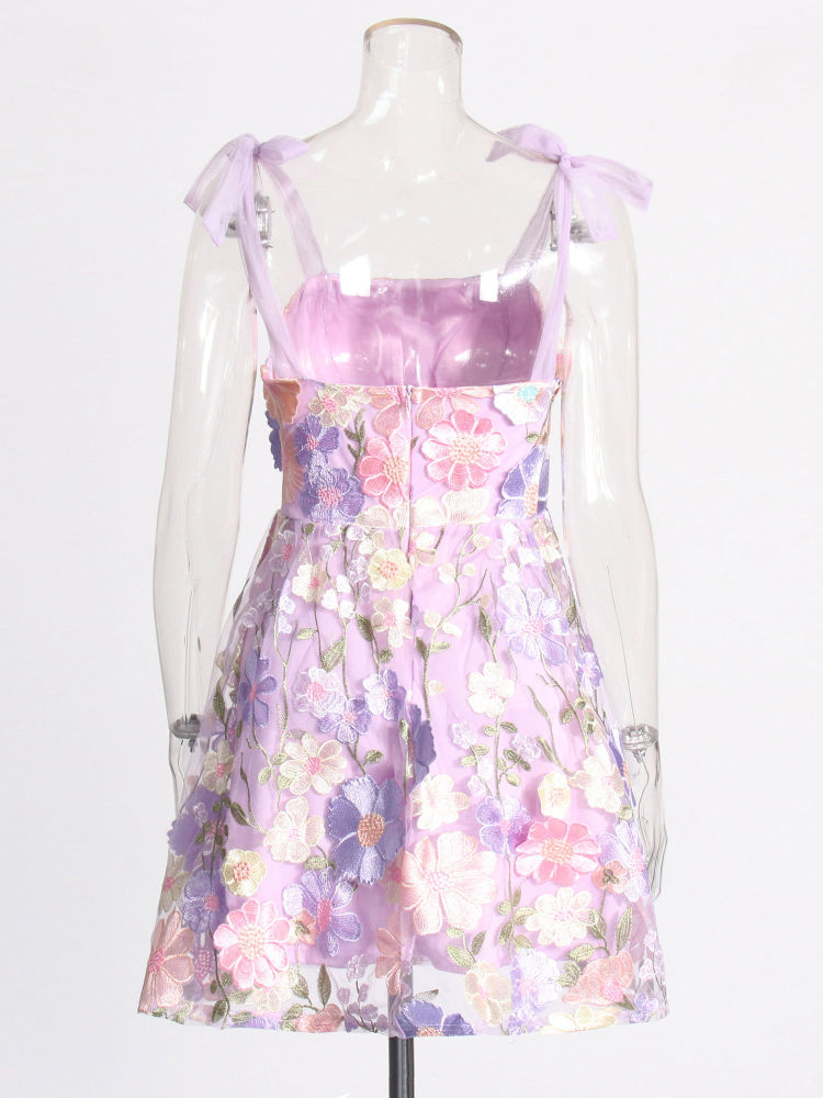 TWOTWINSTYLE Sleeveles Spliced Embroidery Tunic Elegant Dress