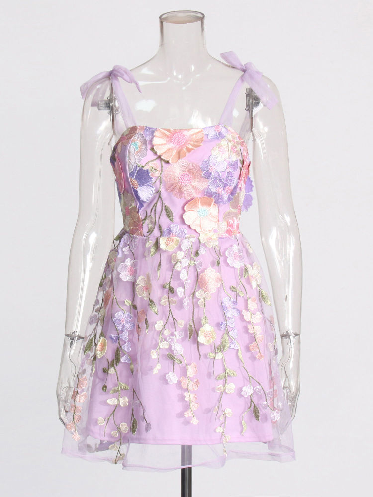 TWOTWINSTYLE Sleeveles Spliced Embroidery Tunic Elegant Dress