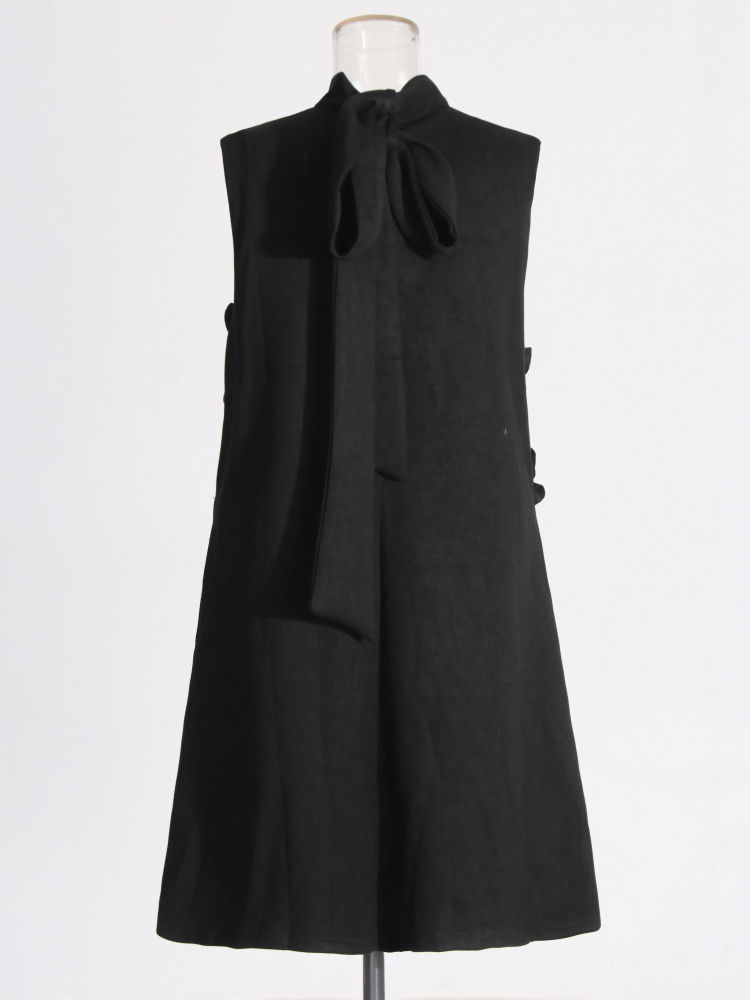 TWOTWINSTYLE Solid Stand Collar Sleeveles Designer Dress
