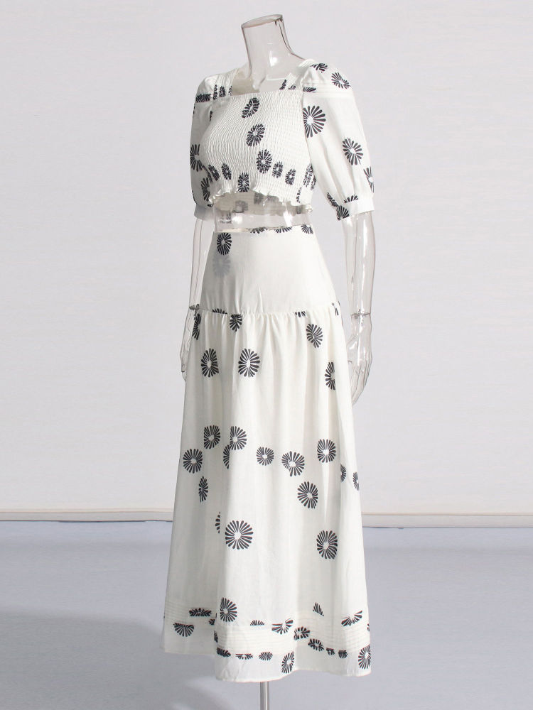 TWOTWINSTYLE Square Neckline Crop Top Patchwork Print Skirt Vintage Set