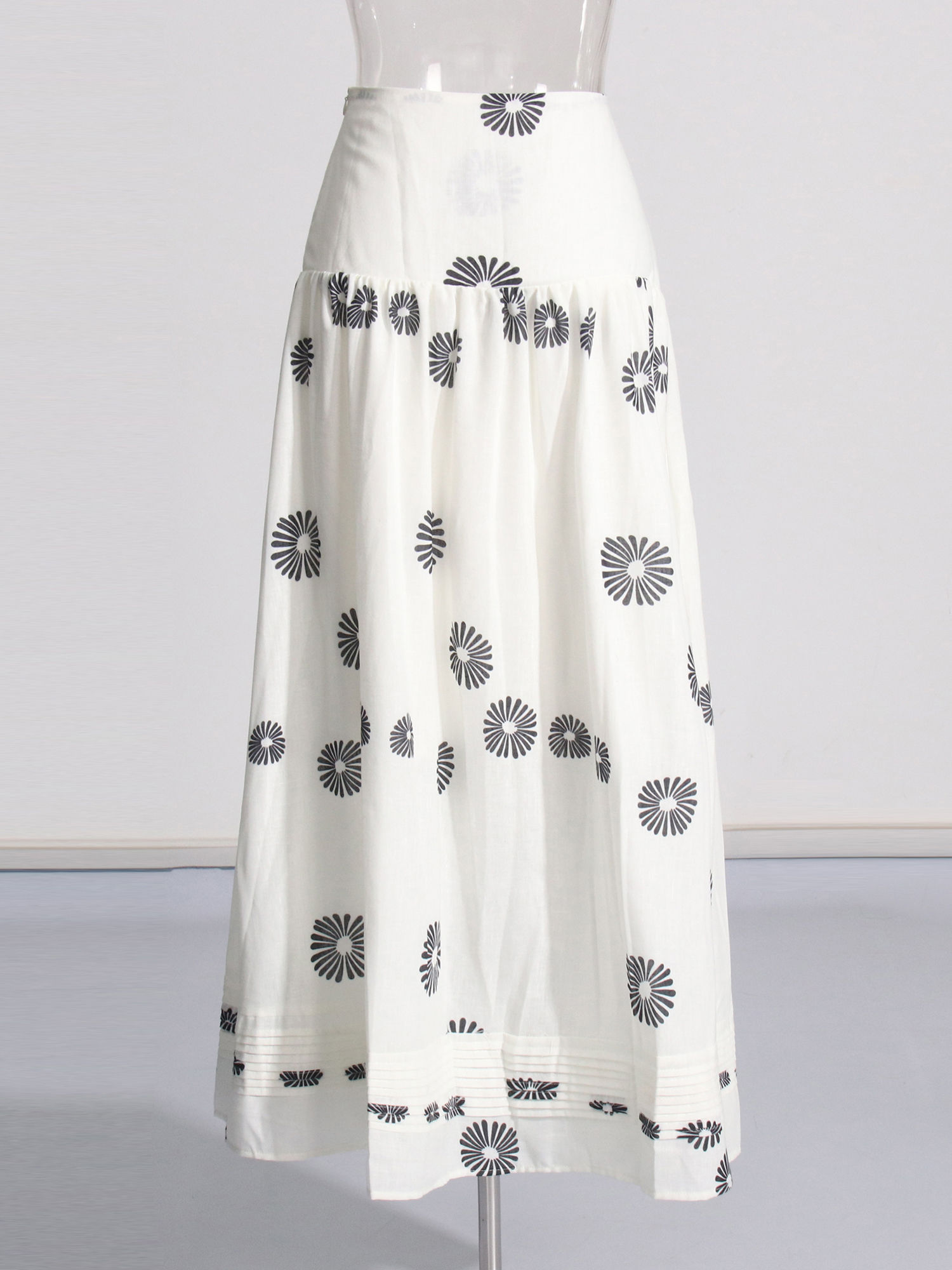TWOTWINSTYLE Square Neckline Crop Top Patchwork Print Skirt Vintage Set
