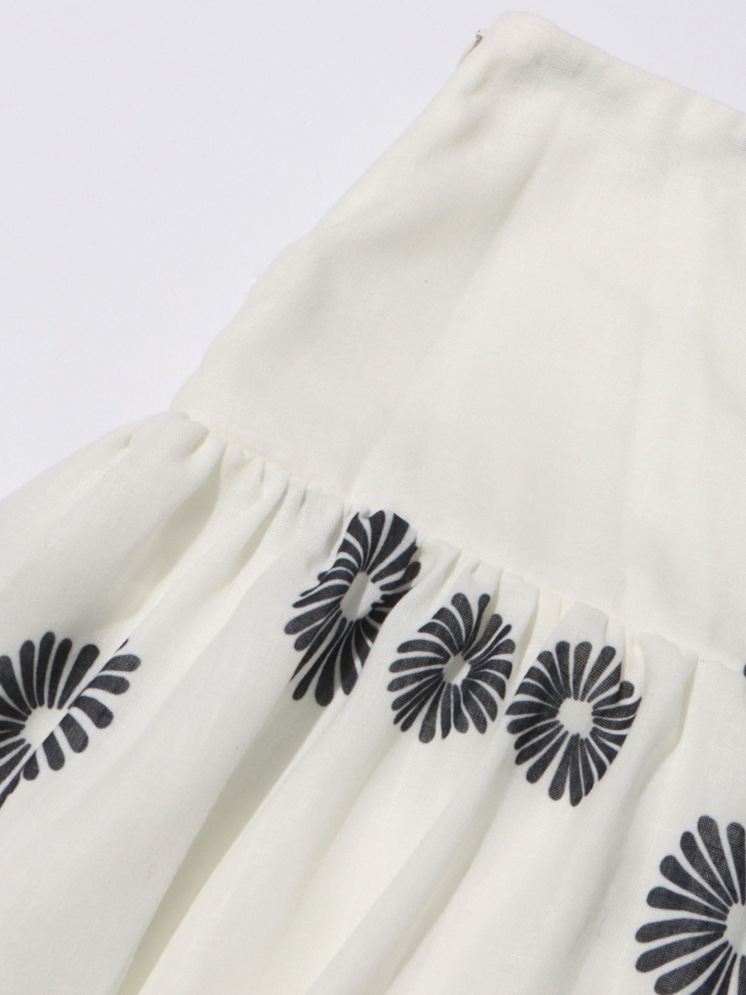 TWOTWINSTYLE Square Neckline Crop Top Patchwork Print Skirt Vintage Set