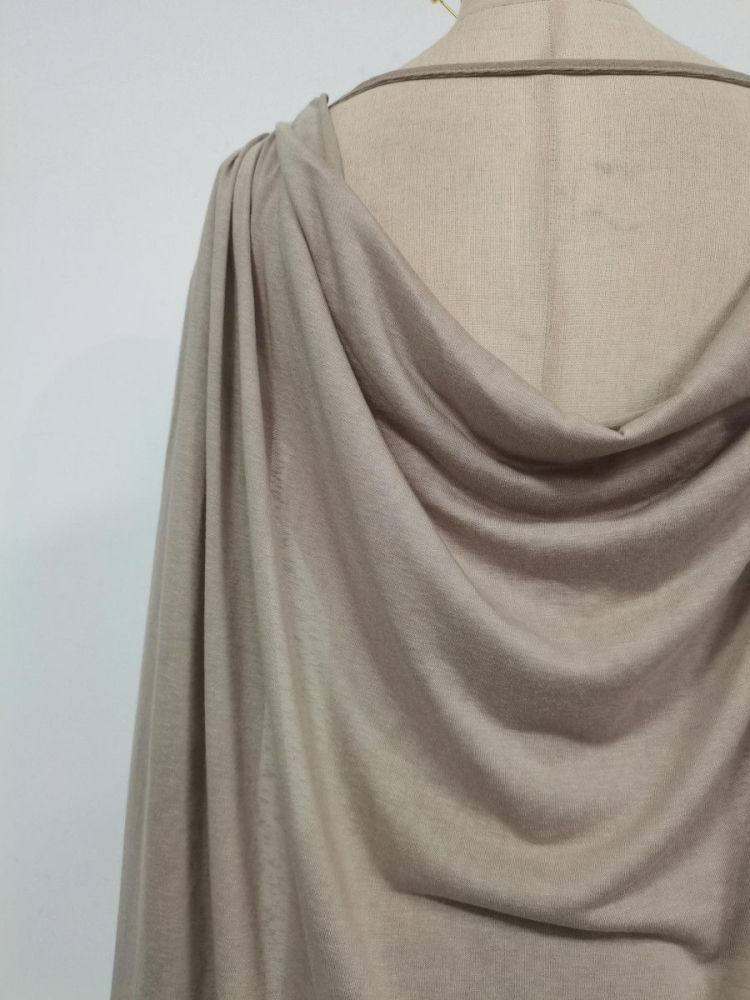 TWOTWINSTYLE Solid Deep V Neck Sleeveles Ruched Designer Dress