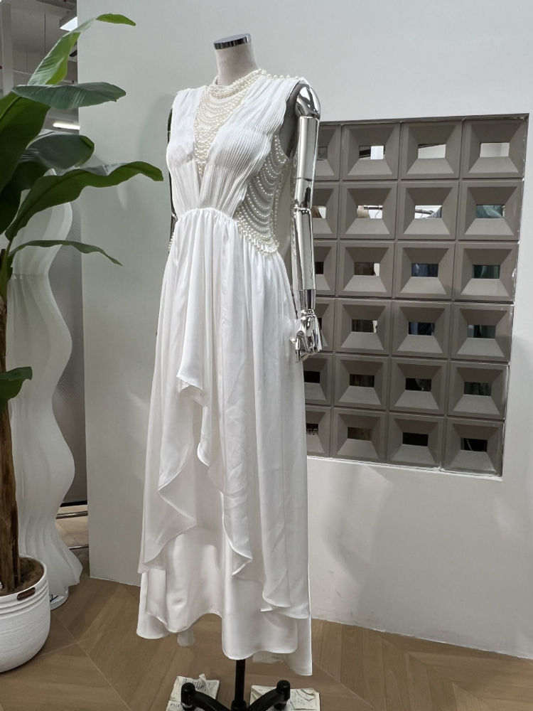 TWOTWINSTYLE Sleeveles Spliced Pearl Irregular Hem Fashion Dress
