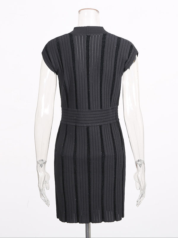 TWOTWINSTYLE Sleeveless Spliced Metal Decoration Elegant Dress