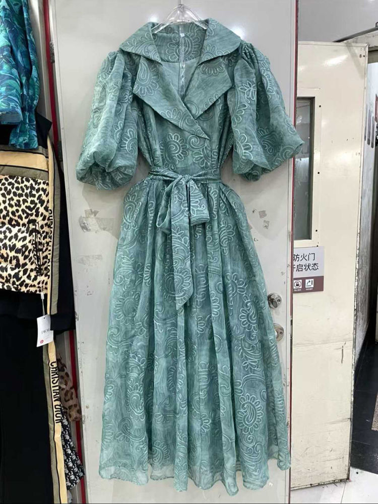 TWOTWINSTYLE Lapel Puff Sleeve High Waist Vintage Dress
