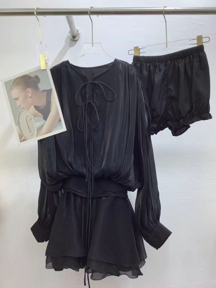 TWOTWINSTYLE Round Neck Long Sleeve Tunic Elegant Dress