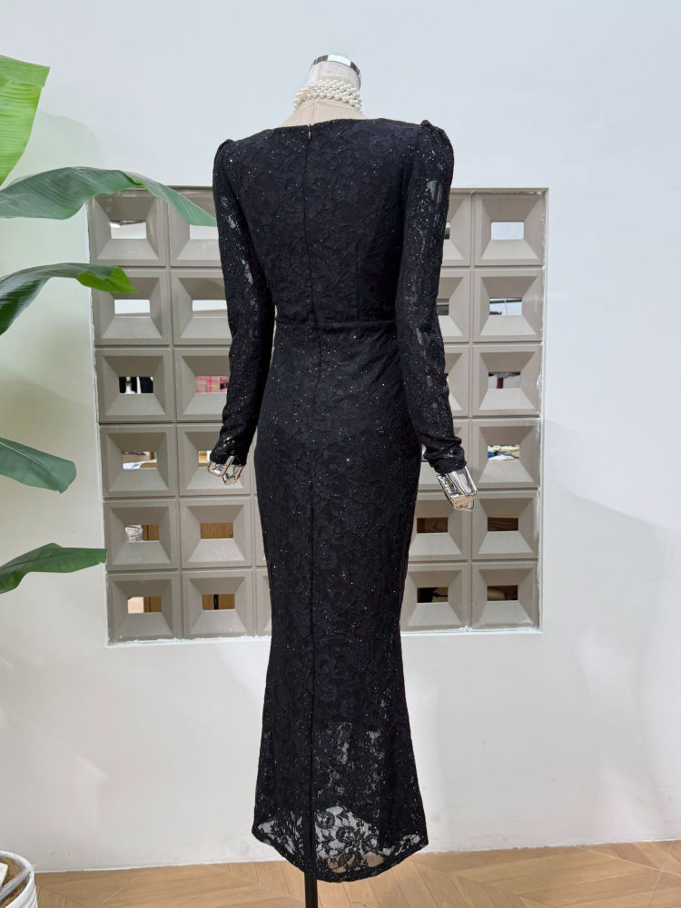 TWOTWINSTYLE Square Neckline Patchwork Lace Elegant Dress