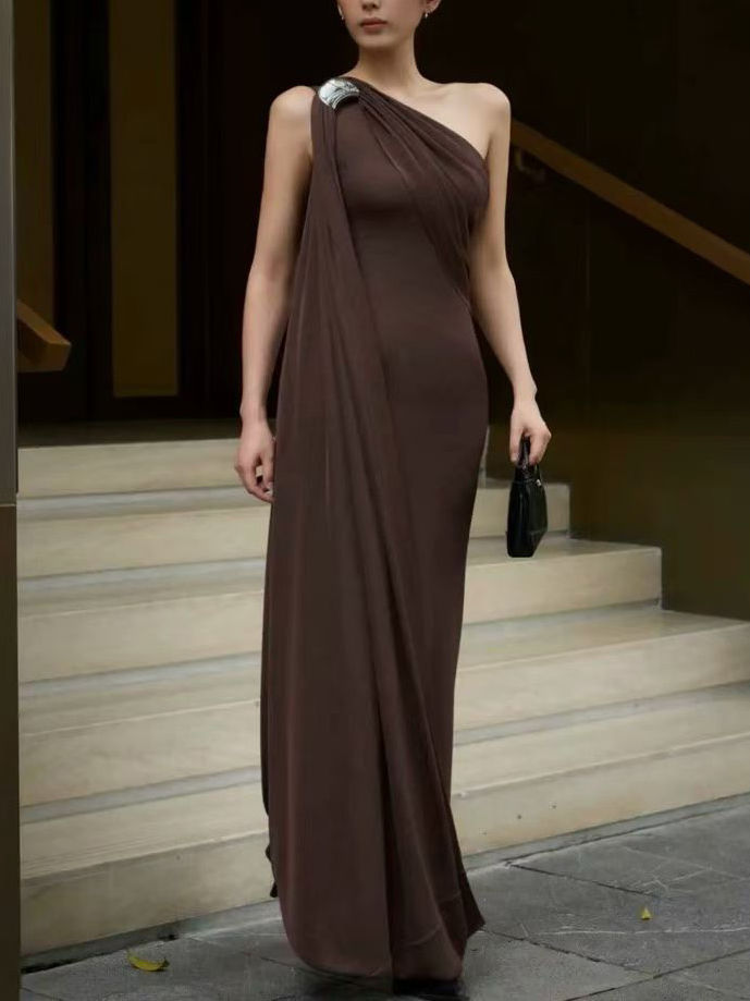 TWOTWINSTYLE Off One Shoulder Patchwork Metal Slimming Dress