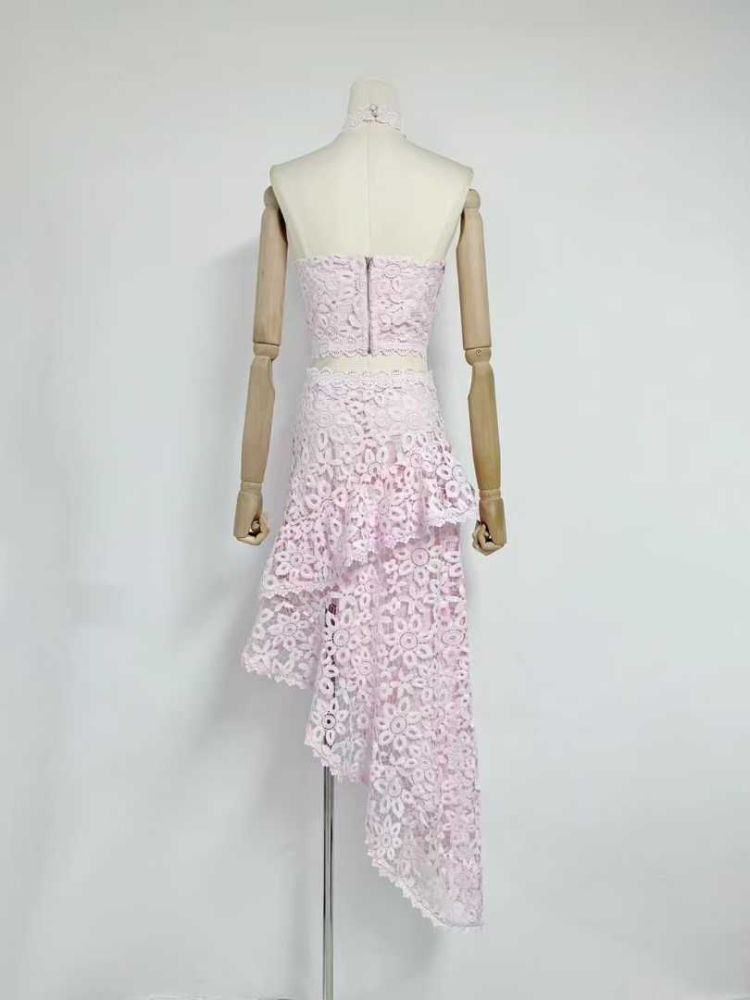 TWOTWINSTYLE Off Shoulder Crop Top Irregular Hem Skirt Designer Dress