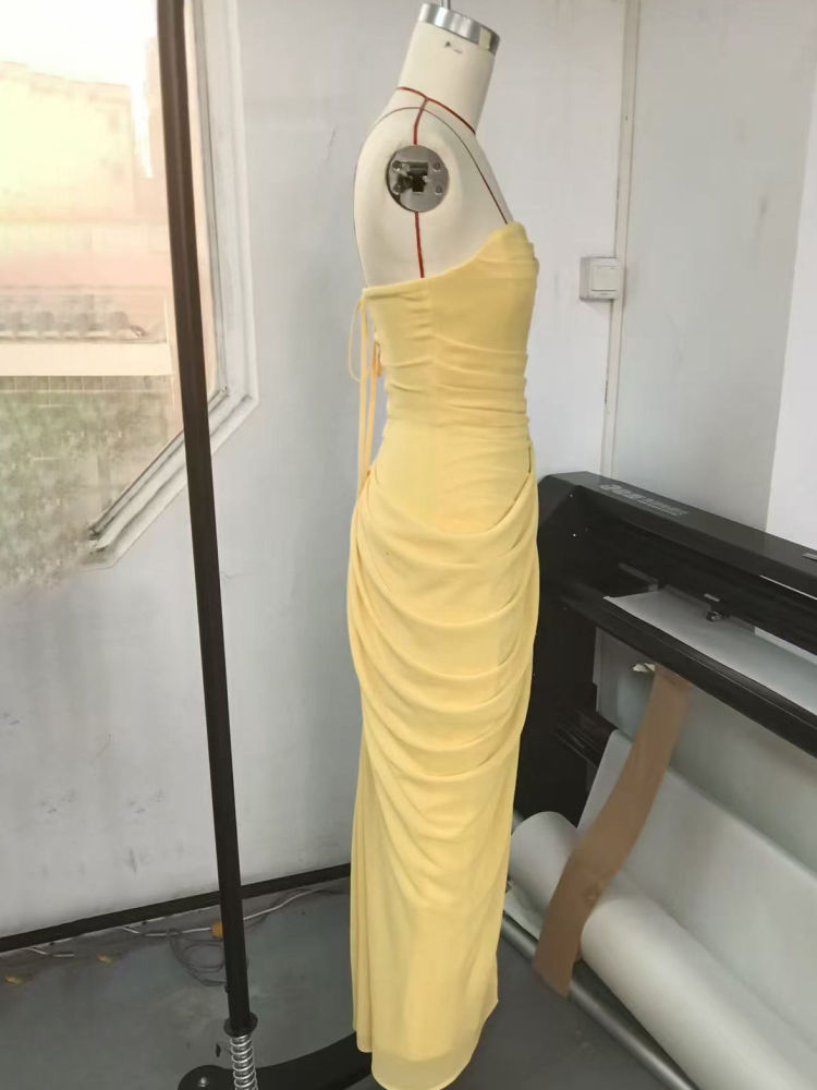 TWOTWINSTYLE Off Shoulder Side Split High Waist Elegant Dress
