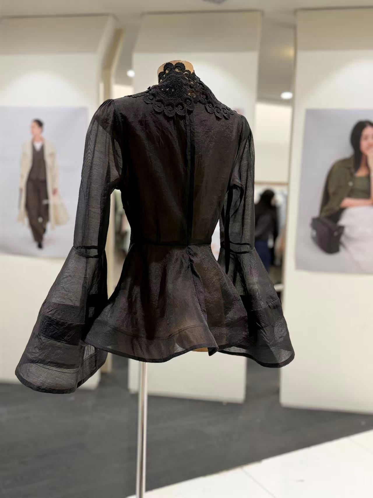 TWOTWINSTYLE Stand Collar Bell Sleeve Tunic Fashion T shirt
