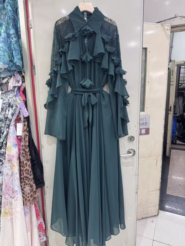 TWOTWINSTYLE Lapel Long Sleeve Spliced Ruffles Elegant Dress