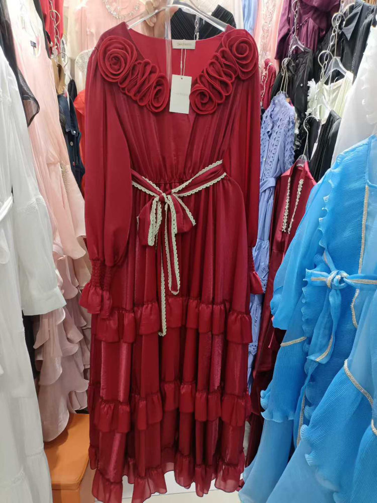 TWOTWINSTYLE V Neck Bell Sleeve Spliced Ruffles Elegant Dress