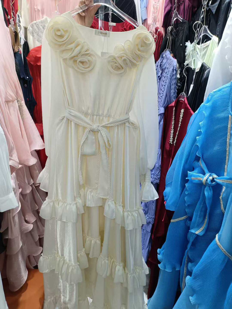 TWOTWINSTYLE V Neck Bell Sleeve Spliced Ruffles Elegant Dress