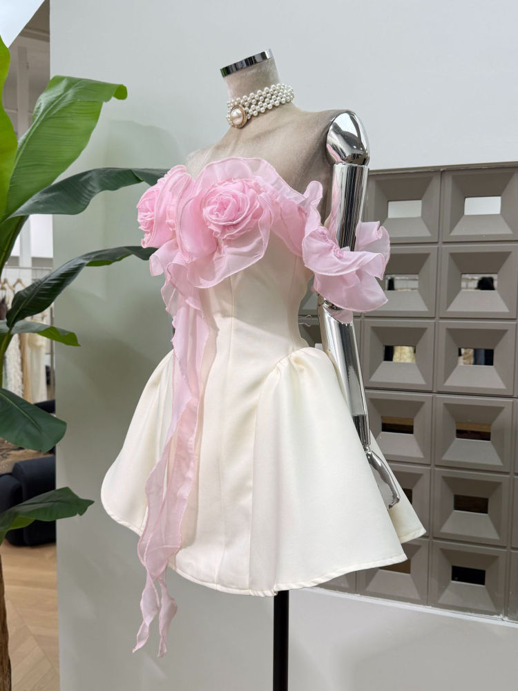 TWOTWINSTYLE  Off Shoulder Hit Color Spliced 3d Flower Elegant Dress