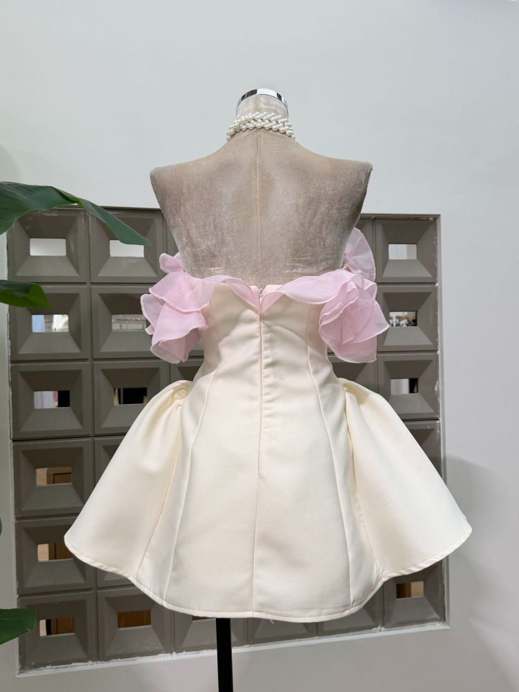 TWOTWINSTYLE  Off Shoulder Hit Color Spliced 3d Flower Elegant Dress