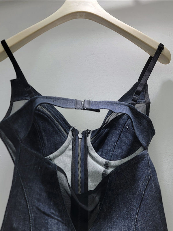 TWOTWINSTYLE Sleeveles Hollow Out High Waist Chic Denim Vest