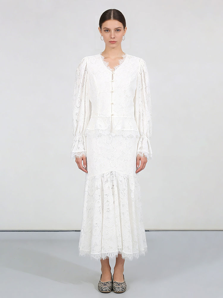 TWOTWINSTYLE V Neck Bell Sleeve Lace Top High Waist Designer Dress