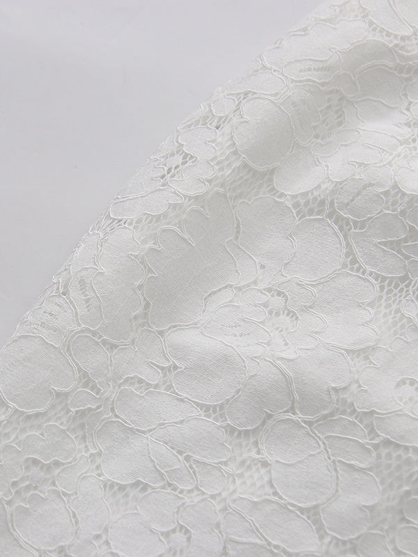 TWOTWINSTYLE V Neck Bell Sleeve Lace Top High Waist Designer Dress