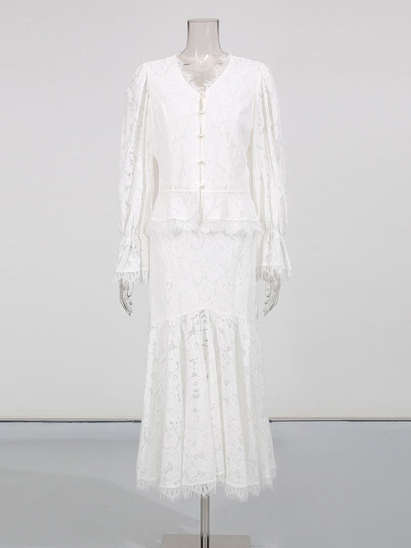 TWOTWINSTYLE V Neck Bell Sleeve Lace Top High Waist Designer Dress