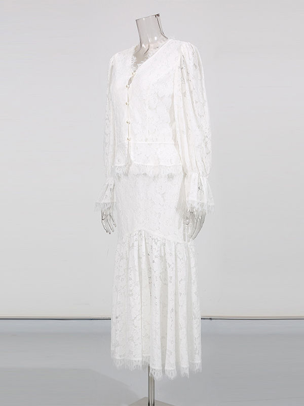 TWOTWINSTYLE V Neck Bell Sleeve Lace Top High Waist Designer Dress