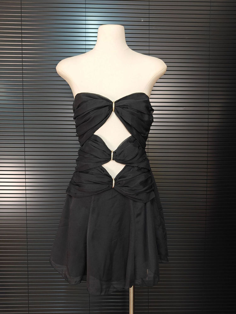 TWOTWINSTYLE Backless Pleated Hollow Out Fashion Dress