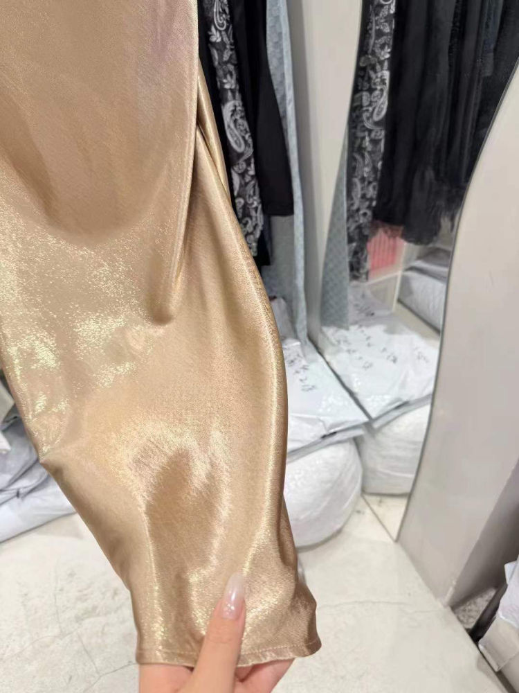 TWOTWINSTYLE Off Shoulder Spliced Sequins Top Solid High Waist Skirt Designer Dress