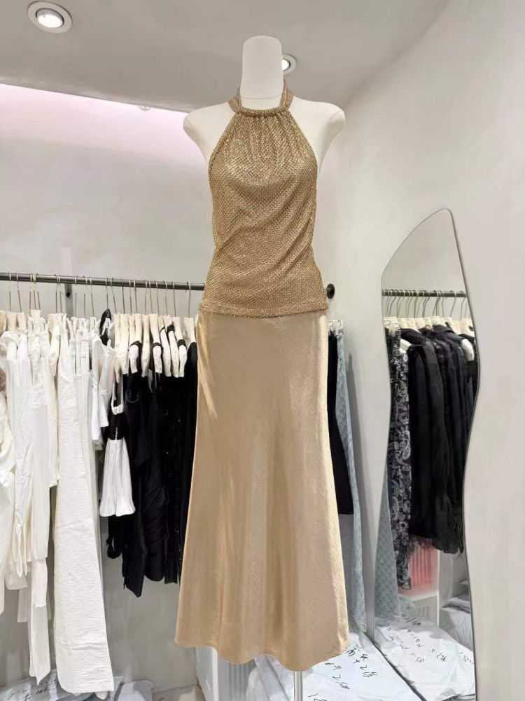 TWOTWINSTYLE Off Shoulder Spliced Sequins Top Solid High Waist Skirt Designer Dress