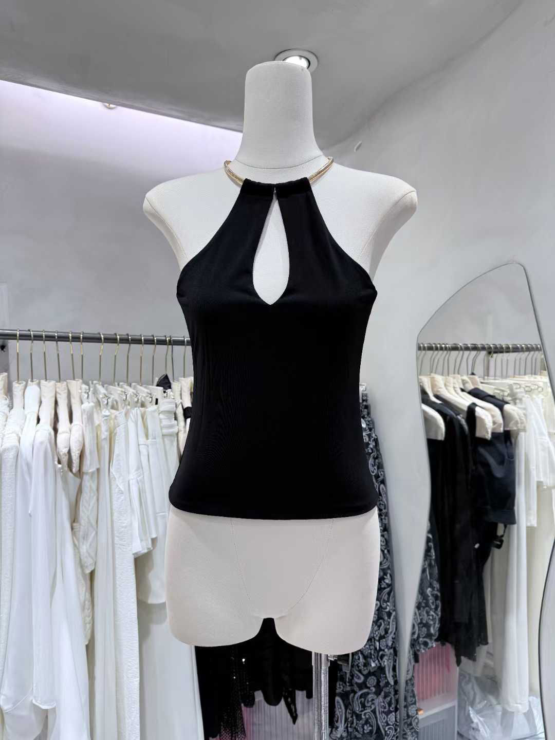 TWOTWINSTYLE Off Shoulder Hollow Out Tunic Designer Vest