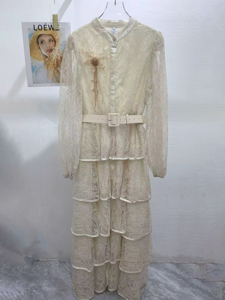 TWOTWINSTYLE Round Neck Patchwork Belt Lace Fashion Dress