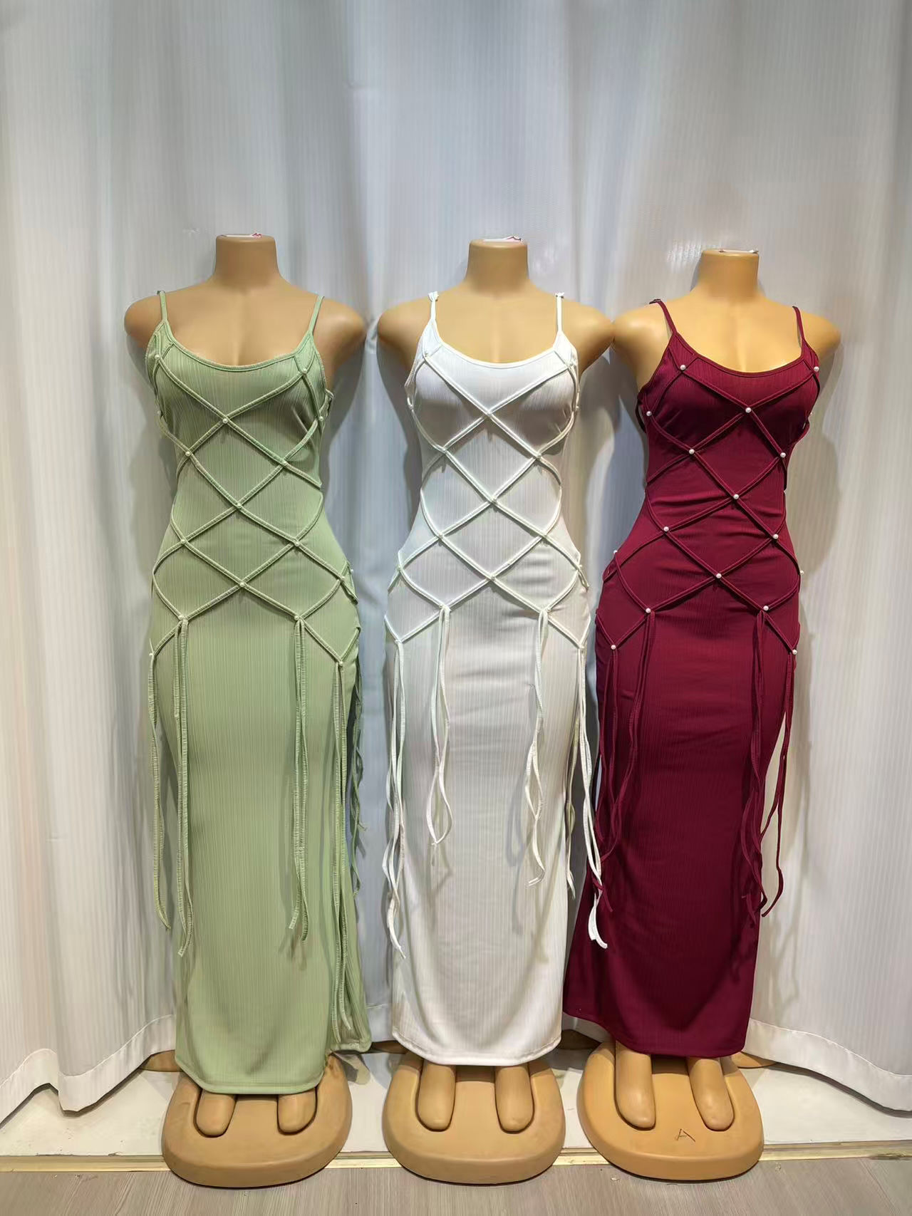 TWOTWINSTYLE Spliced Diamond Slimming Spaghetti Strap Dress