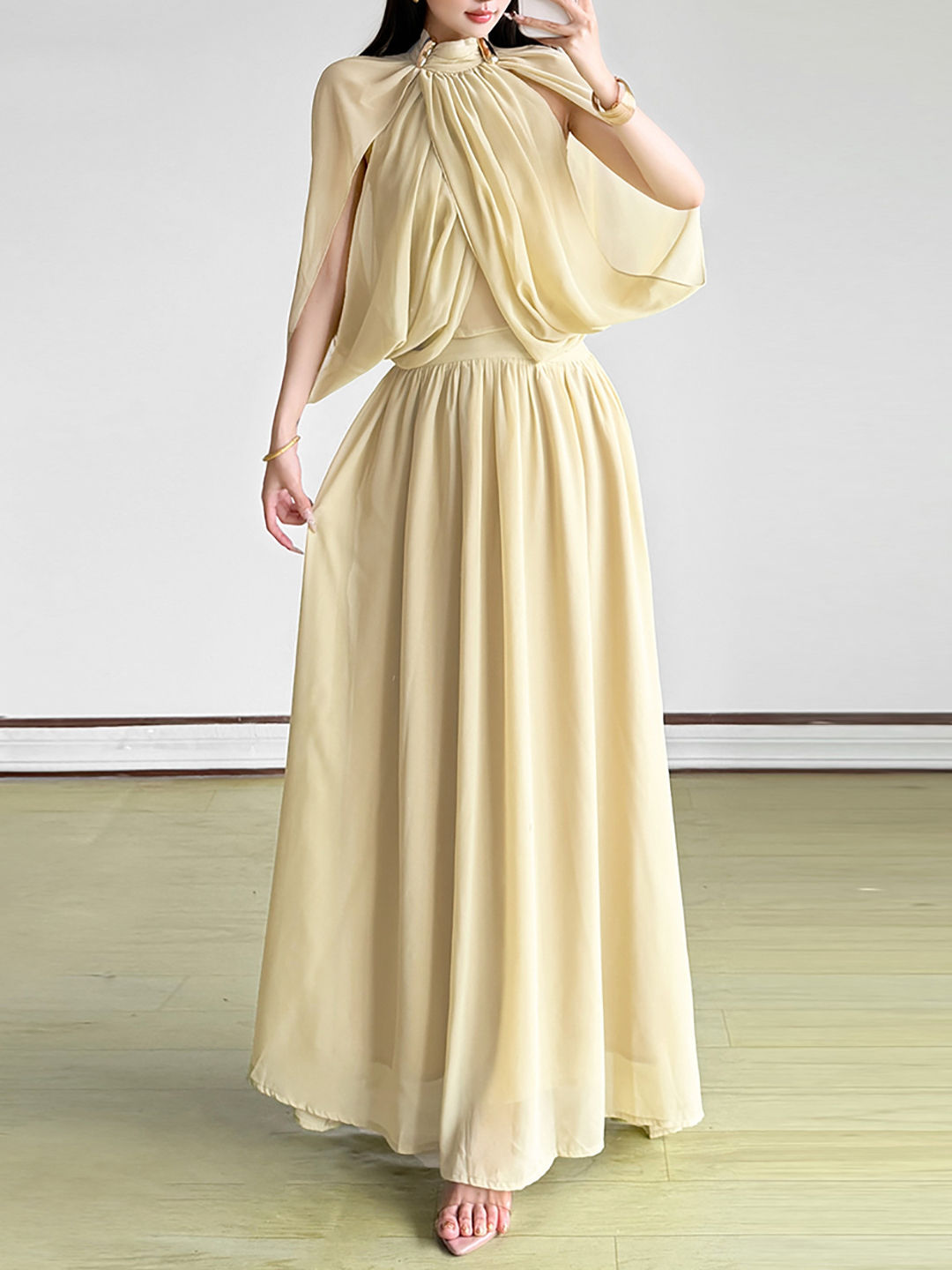TWOTWINSTYLE Stand Collar Sleeveles Top Solid High Waist Skirt Elegant Set