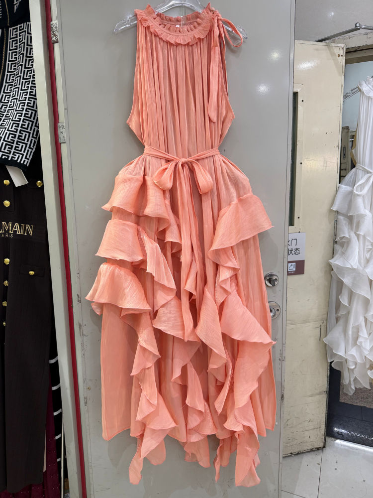 TWOTWINSTYLE Round Neck Spliced Ruffles High Waist Designer Dress