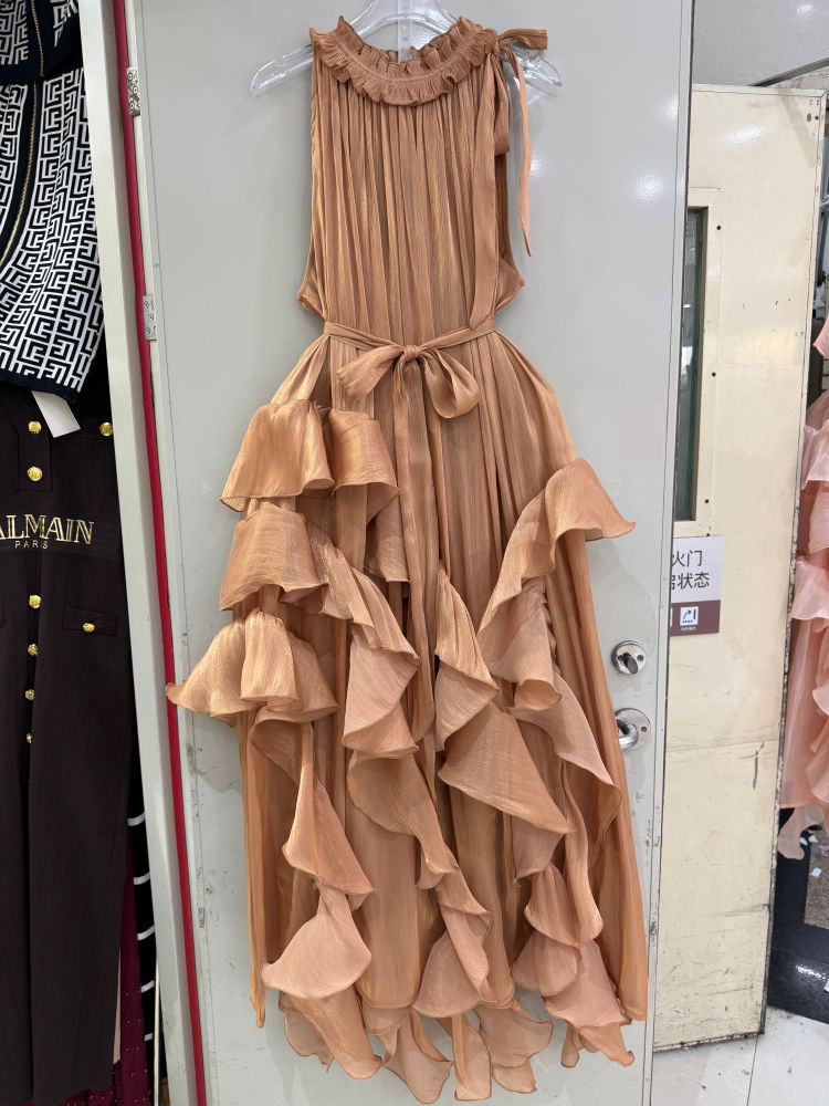 TWOTWINSTYLE Round Neck Spliced Ruffles High Waist Designer Dress