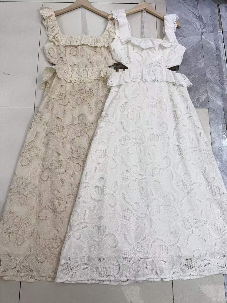 TWOTWINSTYLE Solid Sleeveles Hollow Out Patchwork Lace Elegant Dress