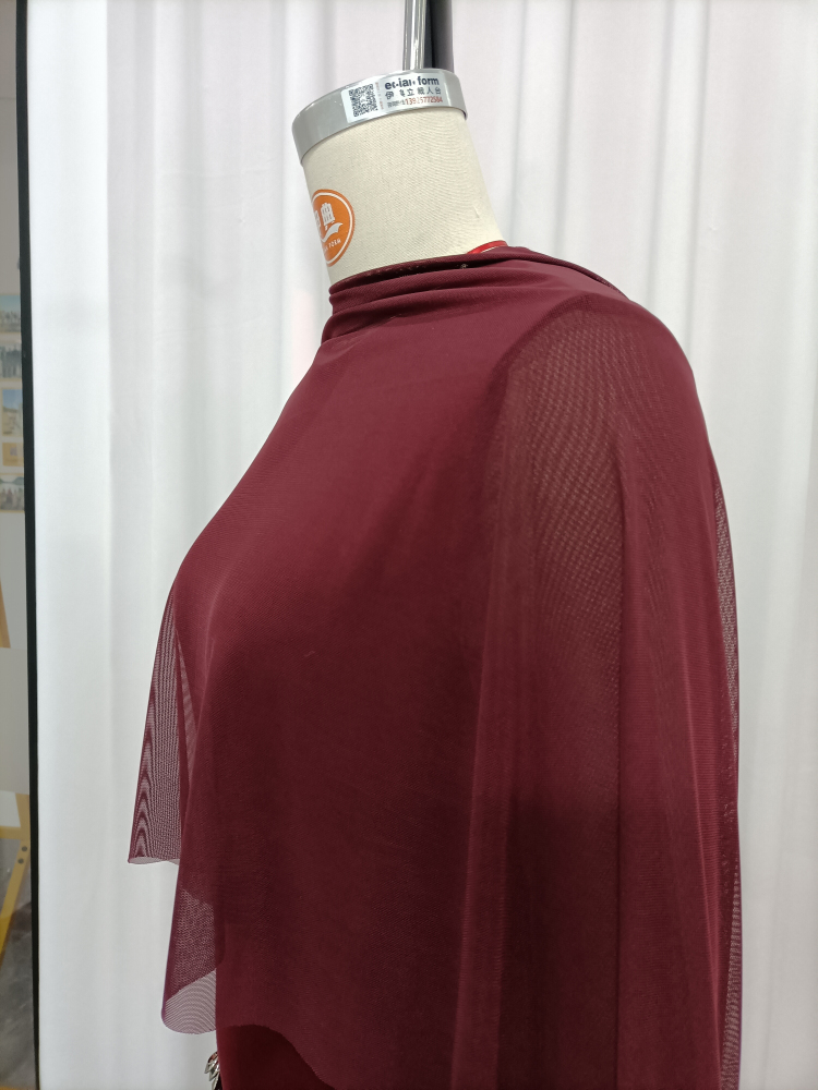 TWOTWINSTYLE Round Neck Long Sleeve Spliced Metal Mesh Fashion Dress