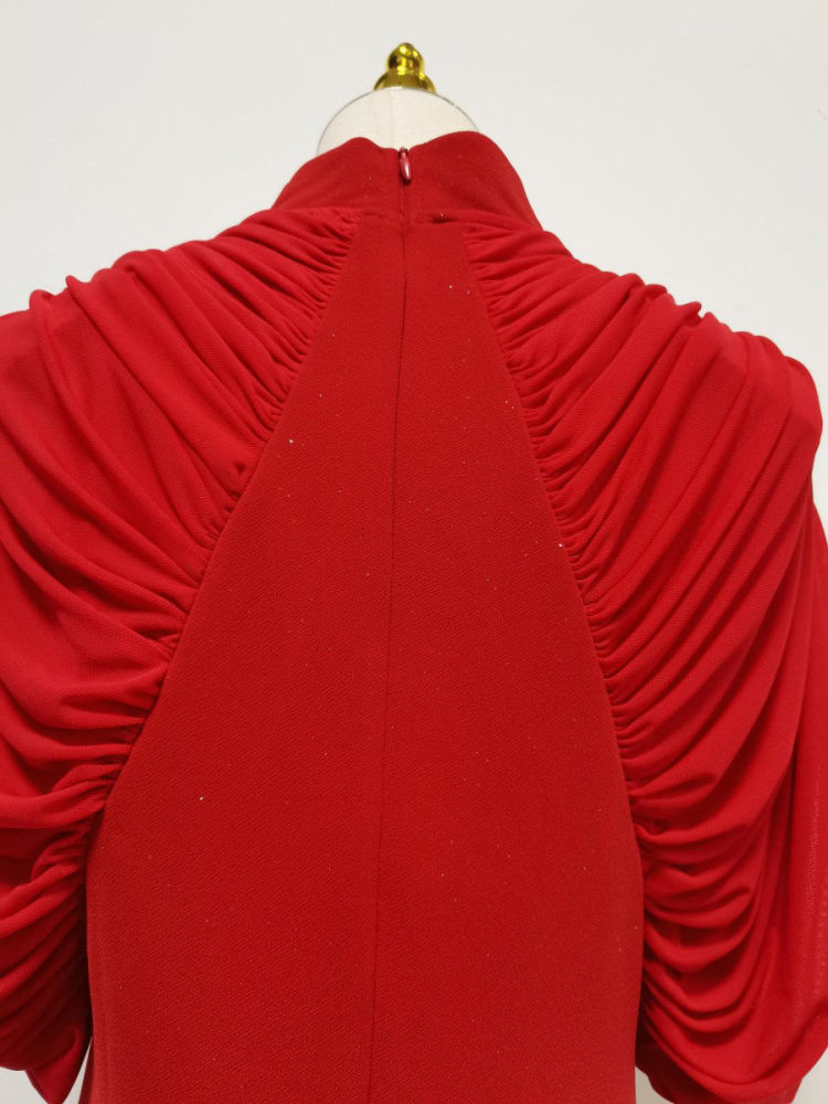 TWOTWINSTYLE Stand Collar Sleeveles Pleated Minimalist Dress