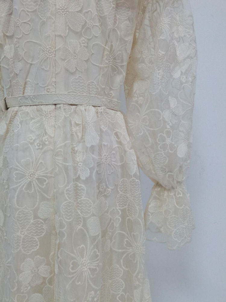 TWOTWINSTYLE Stand Collar Bell Sleeve Patchwork Ruffles Fashion Dress