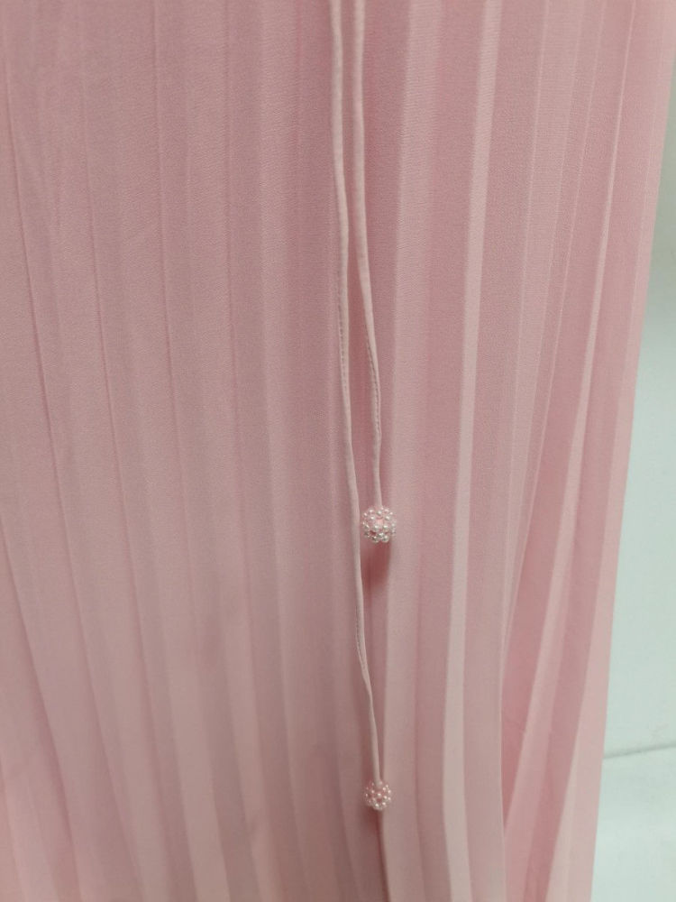 TWOTWINSTYLE V Neck Patchwork Pearl Top Solid Skirt Designer Dress