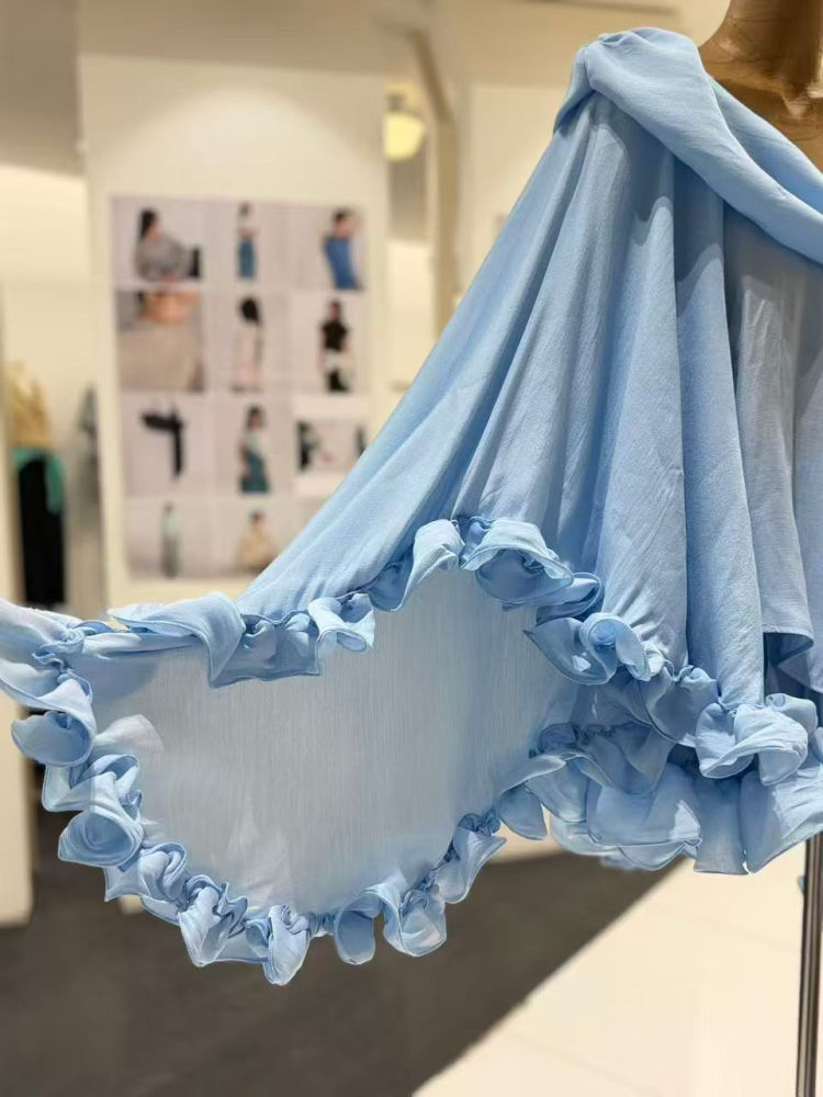 TWOTWINSTYLE Off Shoulder Patchwork Ruffles High Waist Skirt Fashion Set
