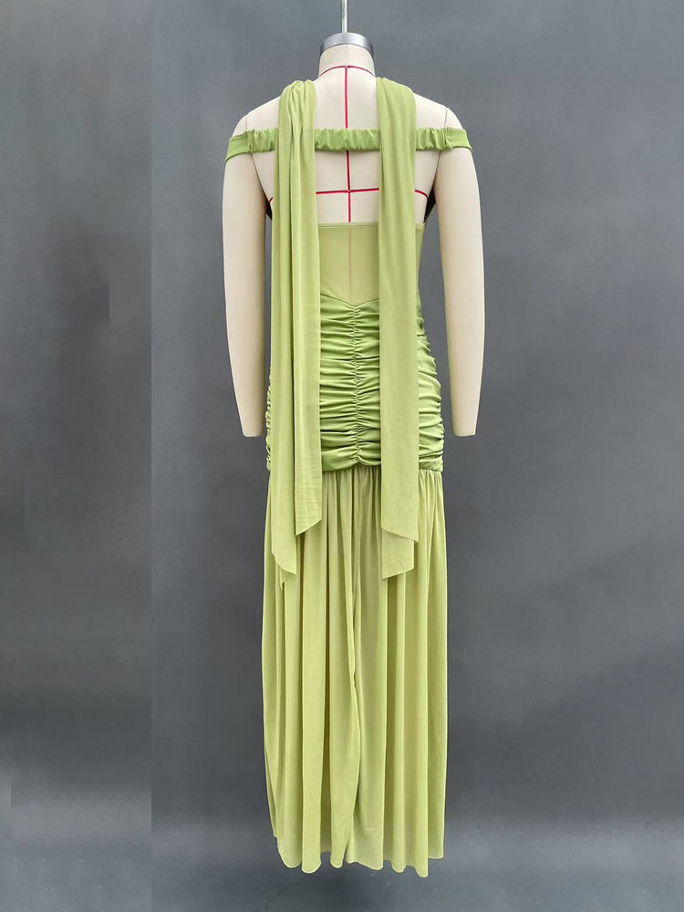 TWOTWINSTYLE Off Shoulder Slimming Side Split Pleated Chic Dress