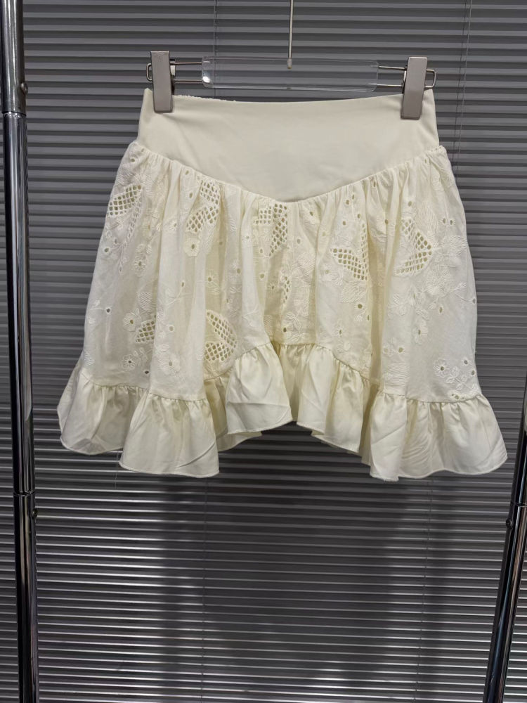 TWOTWINSTYLE Off Shoulder Spliced Ruffles Top High Waist Skirt Fashion Dress
