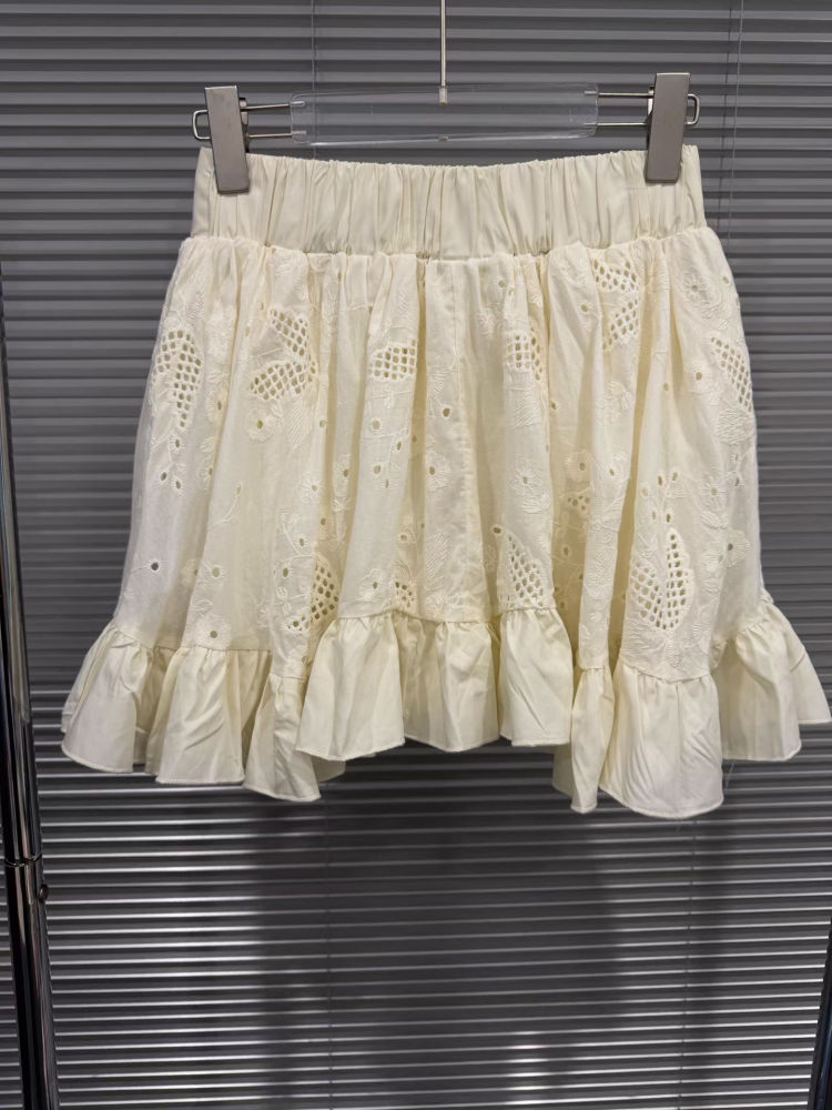TWOTWINSTYLE Off Shoulder Spliced Ruffles Top High Waist Skirt Fashion Dress